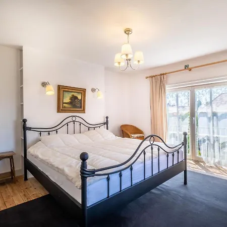 Villa George 350m From The