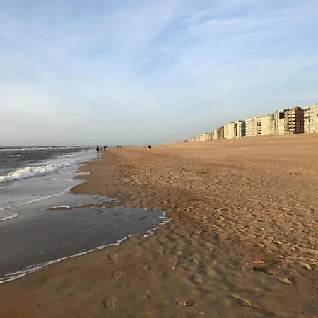 In Near Zeedijk Villa Koksijde